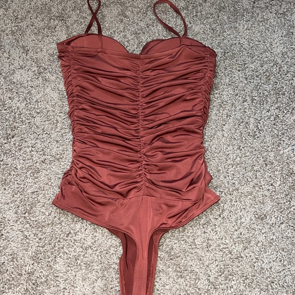 Express bodysuit. NWOT - Picture 2 of 4